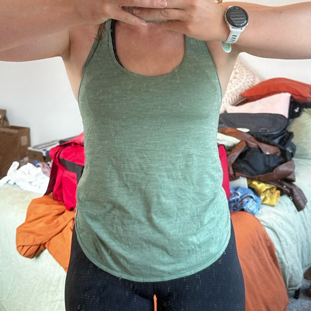 Green Loose fit lululemon Tank top